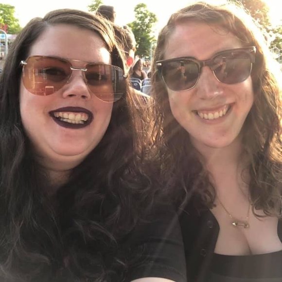 Meet your Posher, Mandy - Picture 1 of 1